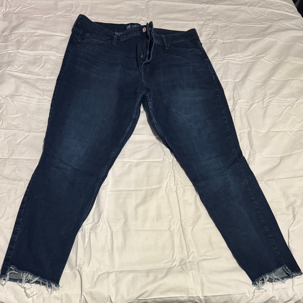 GAP Women's Dark Indigo Skinny Jeans